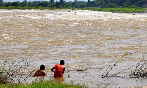 Stung Treng River and Monks